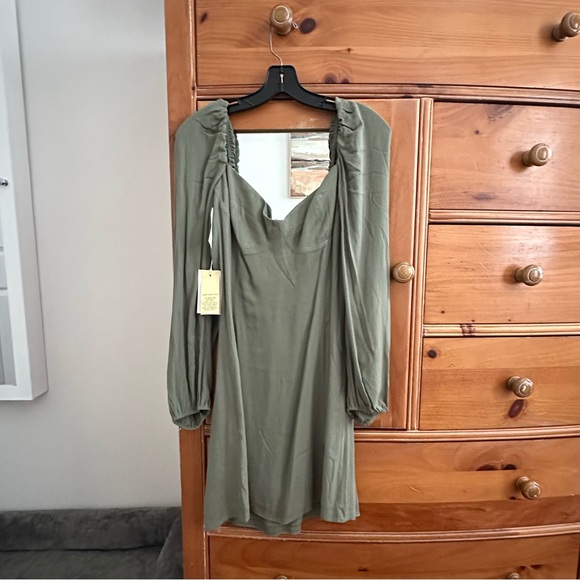 Aritzia Dresses & Skirts - Artizia Wilfred Novella Dress NWT